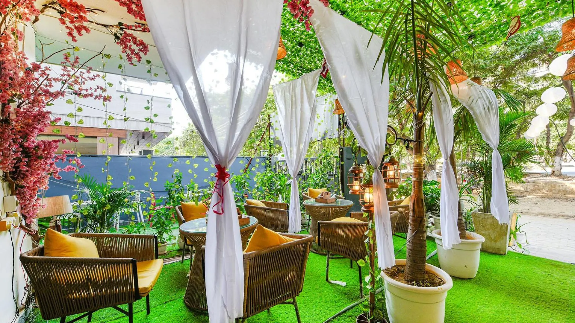 Fabhotel Old Meple Leaf- Golf Course Road & Sector 27 Gurgáon
