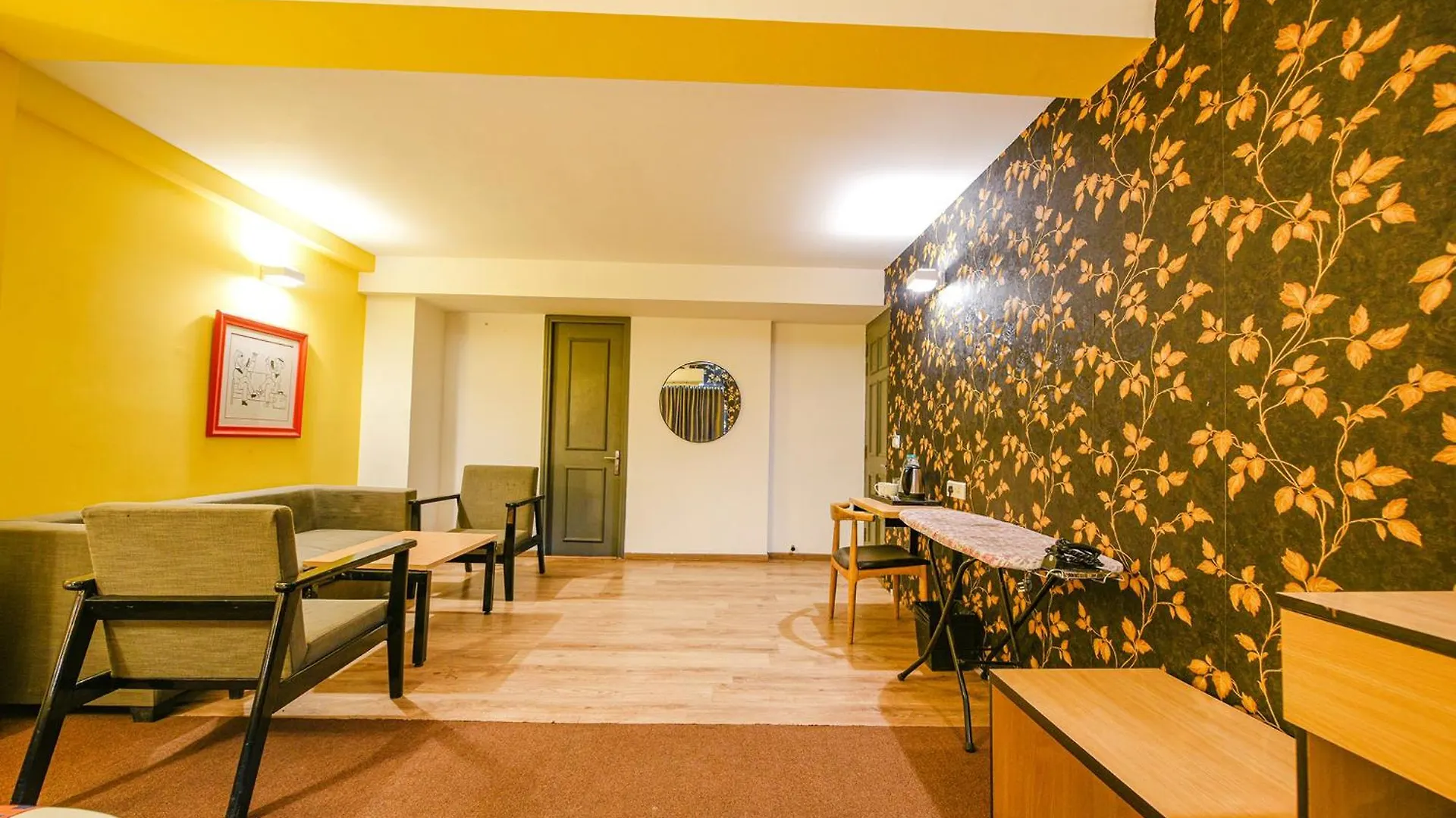 Fabhotel Old Meple Leaf- Golf Course Road & Sector 27 Gurgaon 4*,  India